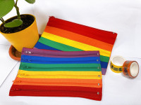彩虹筆袋-多元精神分享愛
